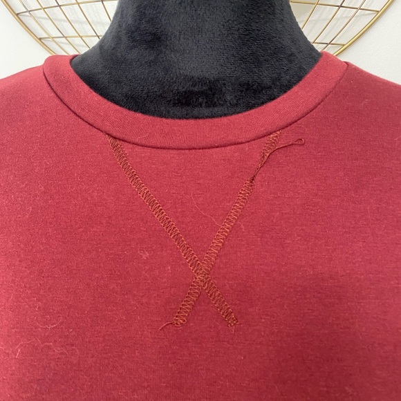 Simple Red Sweater Top - Picture 2 of 7